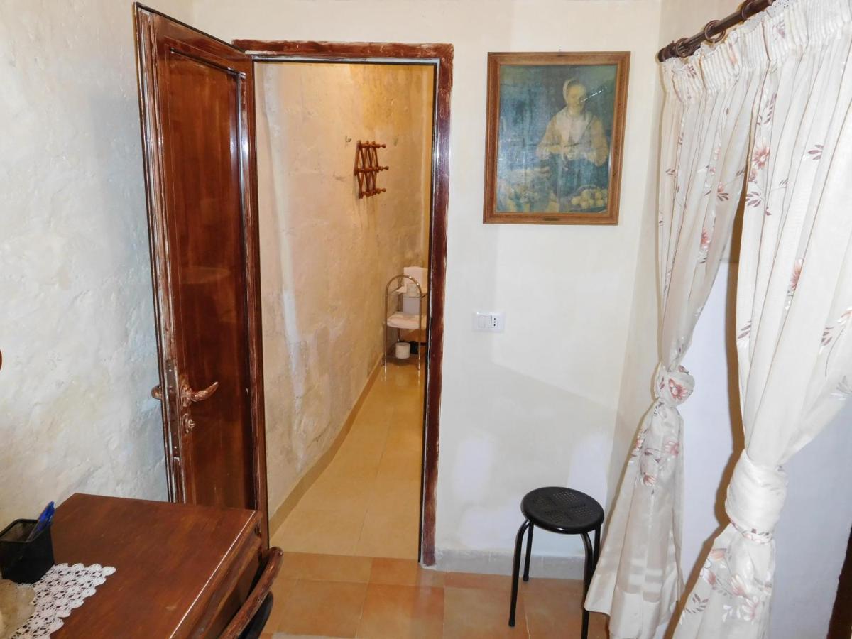 B&B Fiorentini มาเตรา ภายนอก รูปภาพ