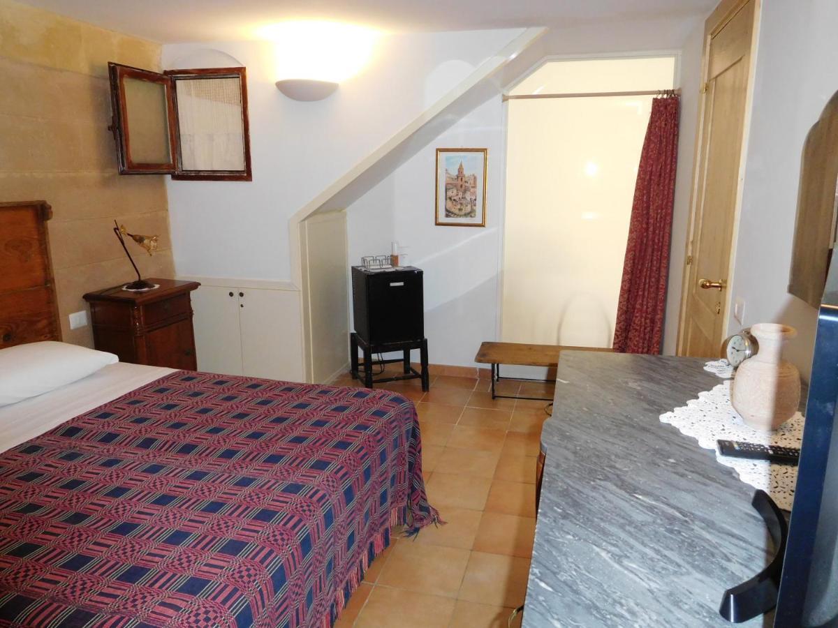 B&B Fiorentini มาเตรา ภายนอก รูปภาพ